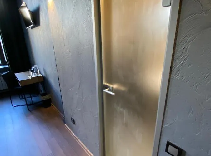 Hotel Lift - Derybasivska