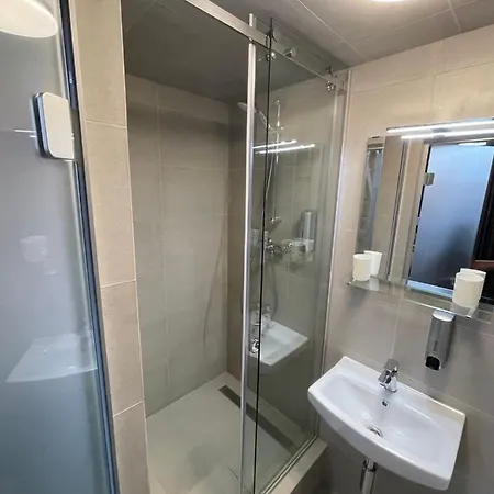 Lift - Derybasivska *