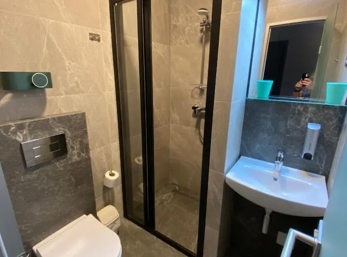 Szálloda Lift - Derybasivska *